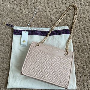 🌹HP🌹 Tory Burch Fleming Medium Quilted Shoulder Bag